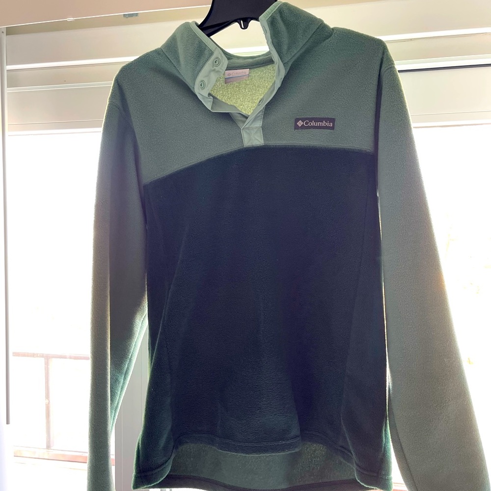 Columbia Pullover